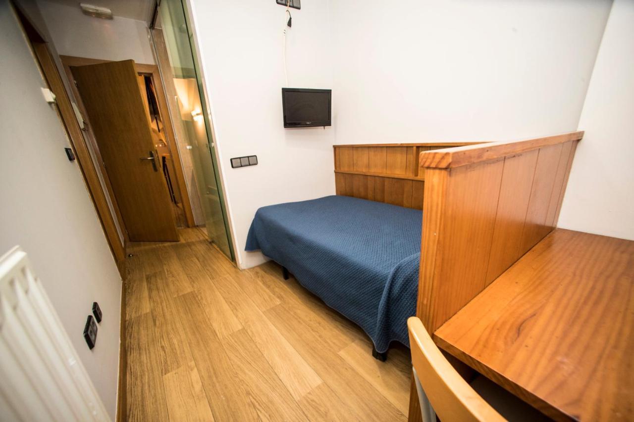 Hostal Caballeros Soria Extérieur photo