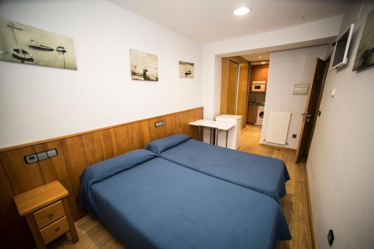 Hostal Caballeros Soria Extérieur photo