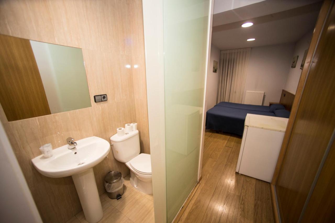 Hostal Caballeros Soria Extérieur photo