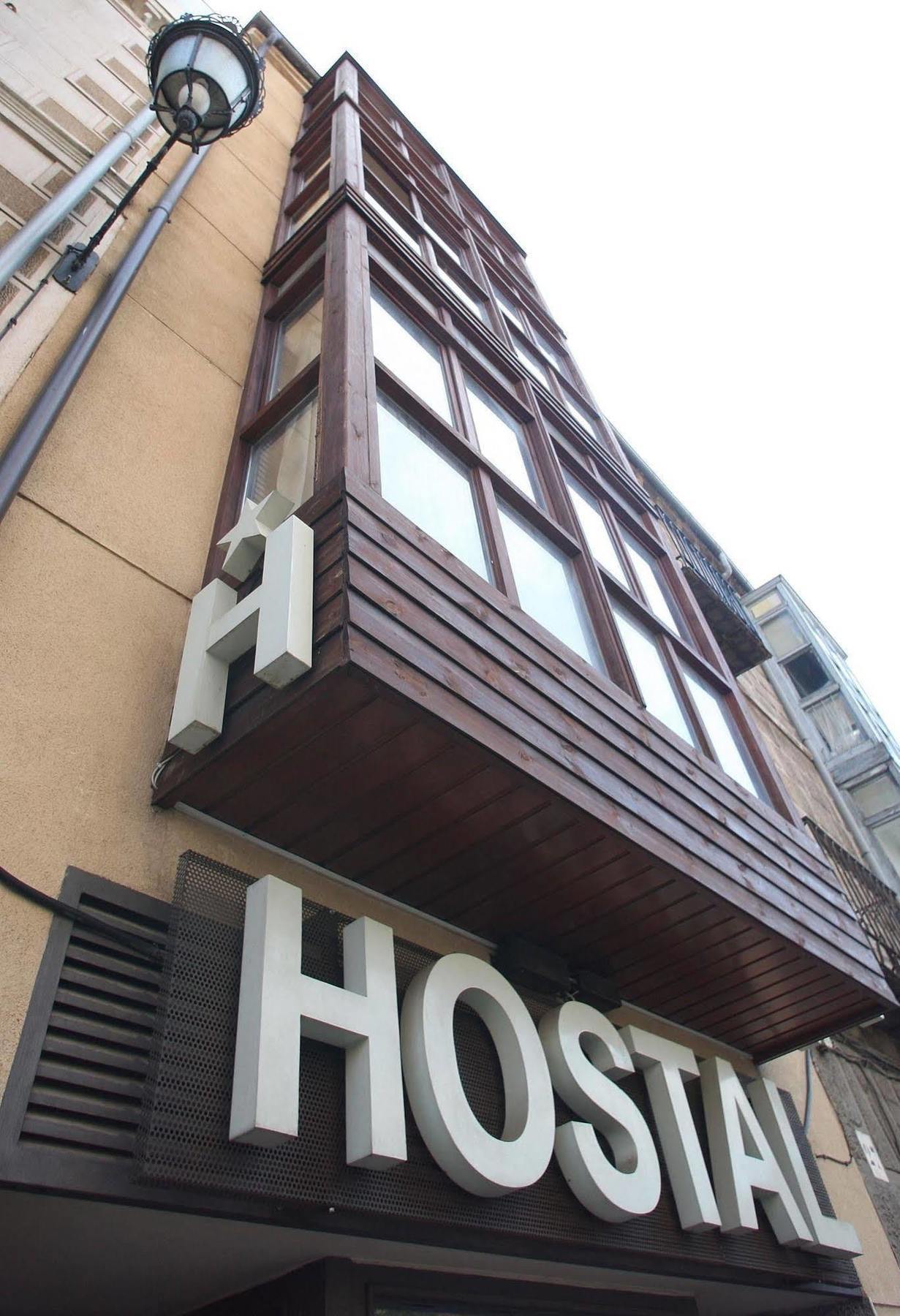 Hostal Caballeros Soria Extérieur photo