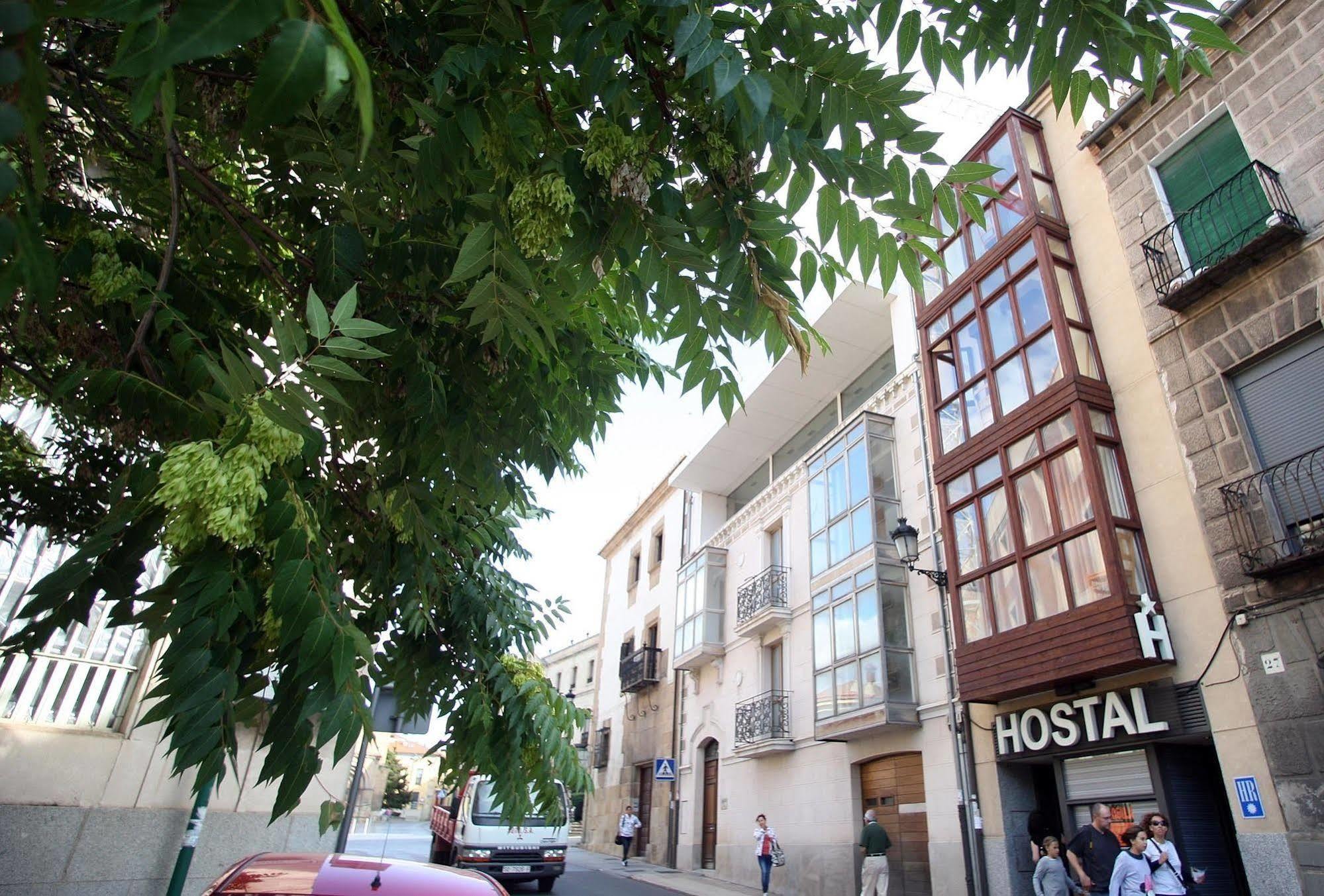 Hostal Caballeros Soria Extérieur photo